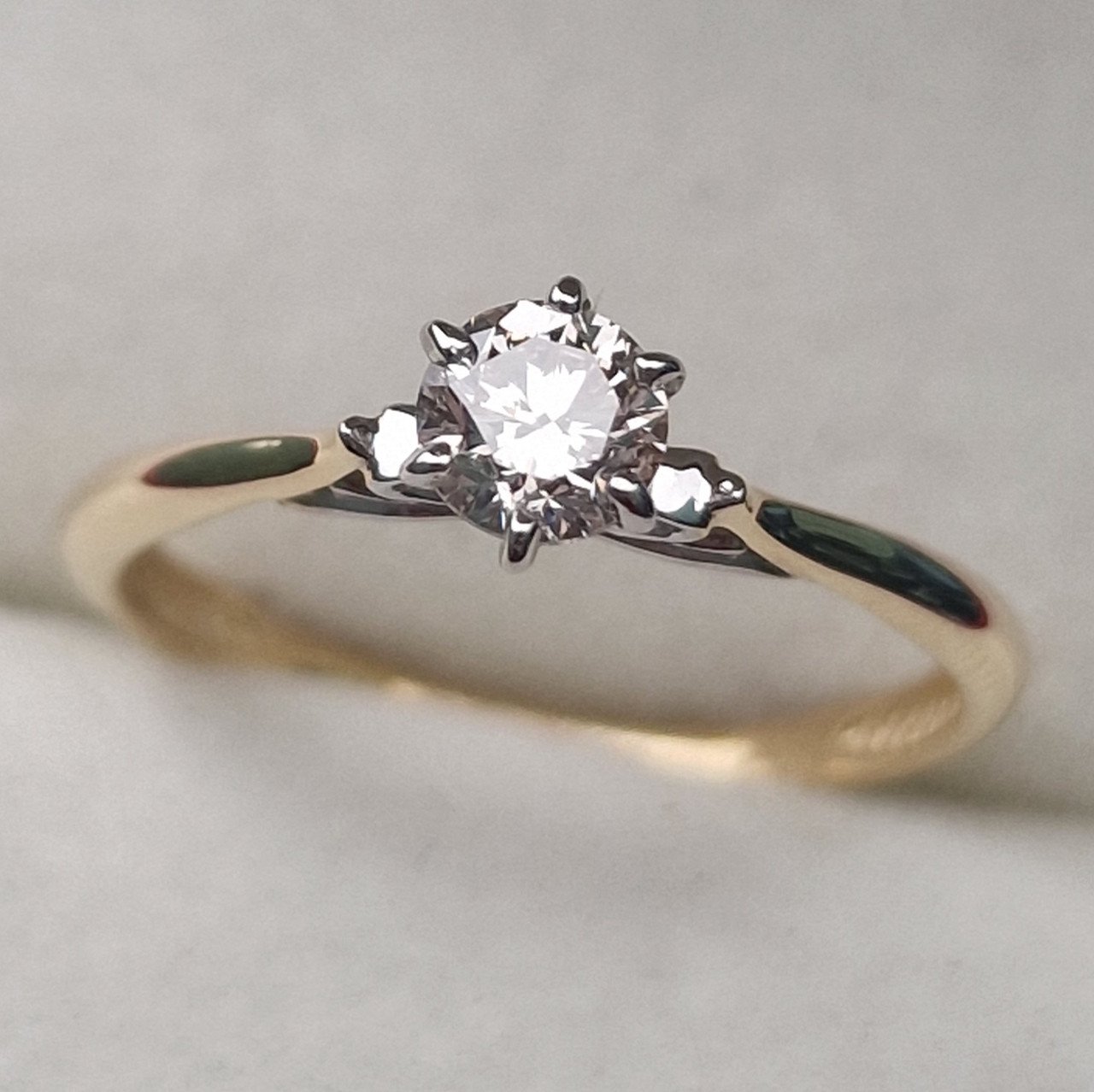Кольцо Deimantas 100581322 17р 1,33гр 0,40ct. купить,NaN