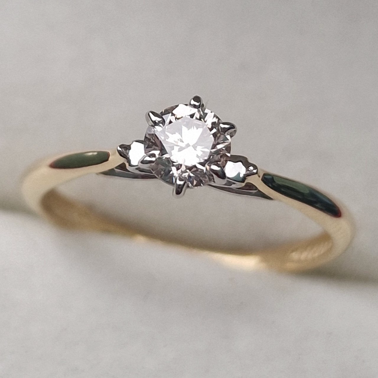 Кольцо Deimantas 100581322 17р 1,33гр 0,40ct. купить,NaN