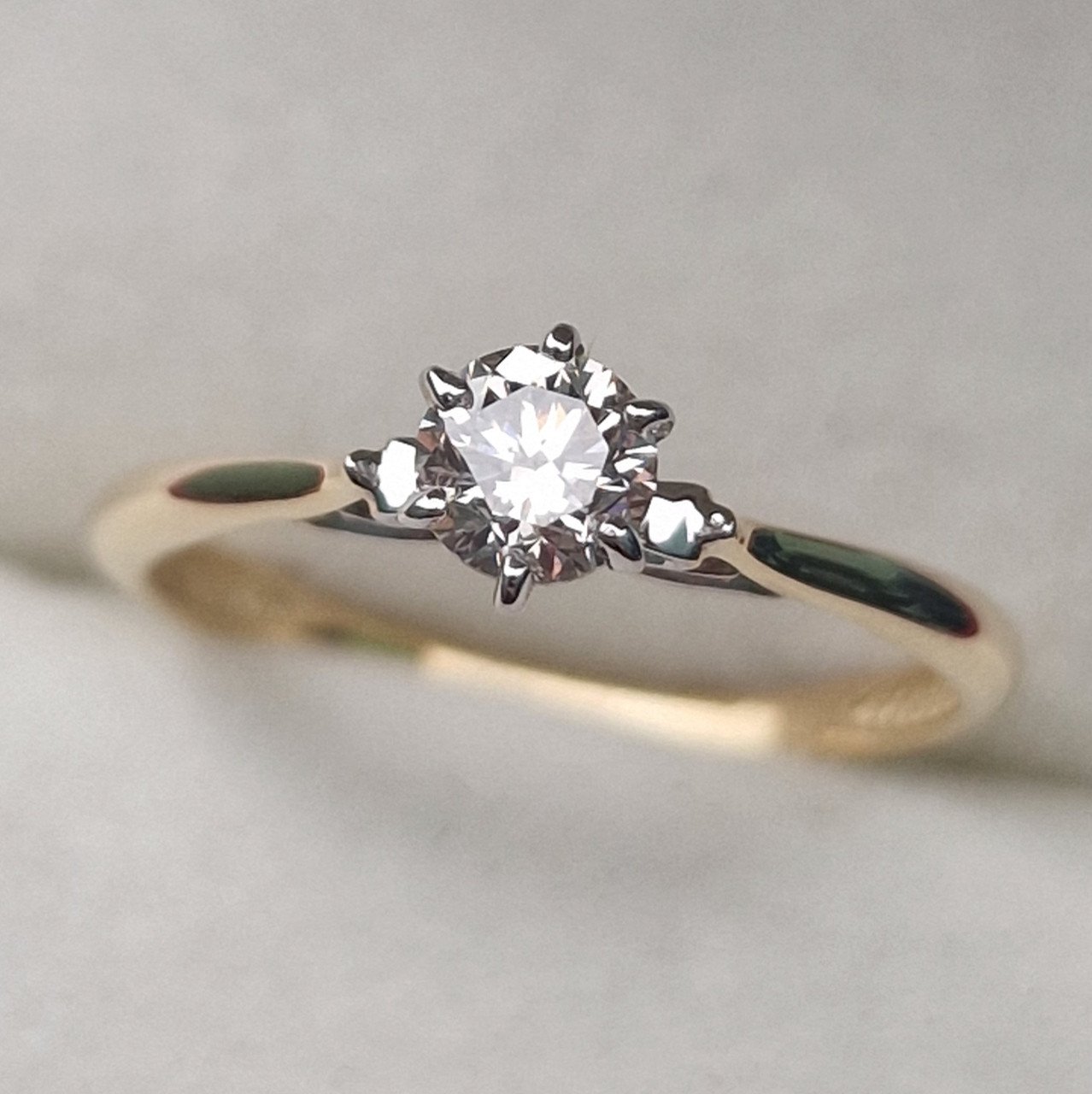 Кольцо Deimantas 100581322 17р 1,33гр 0,40ct. купить,NaN