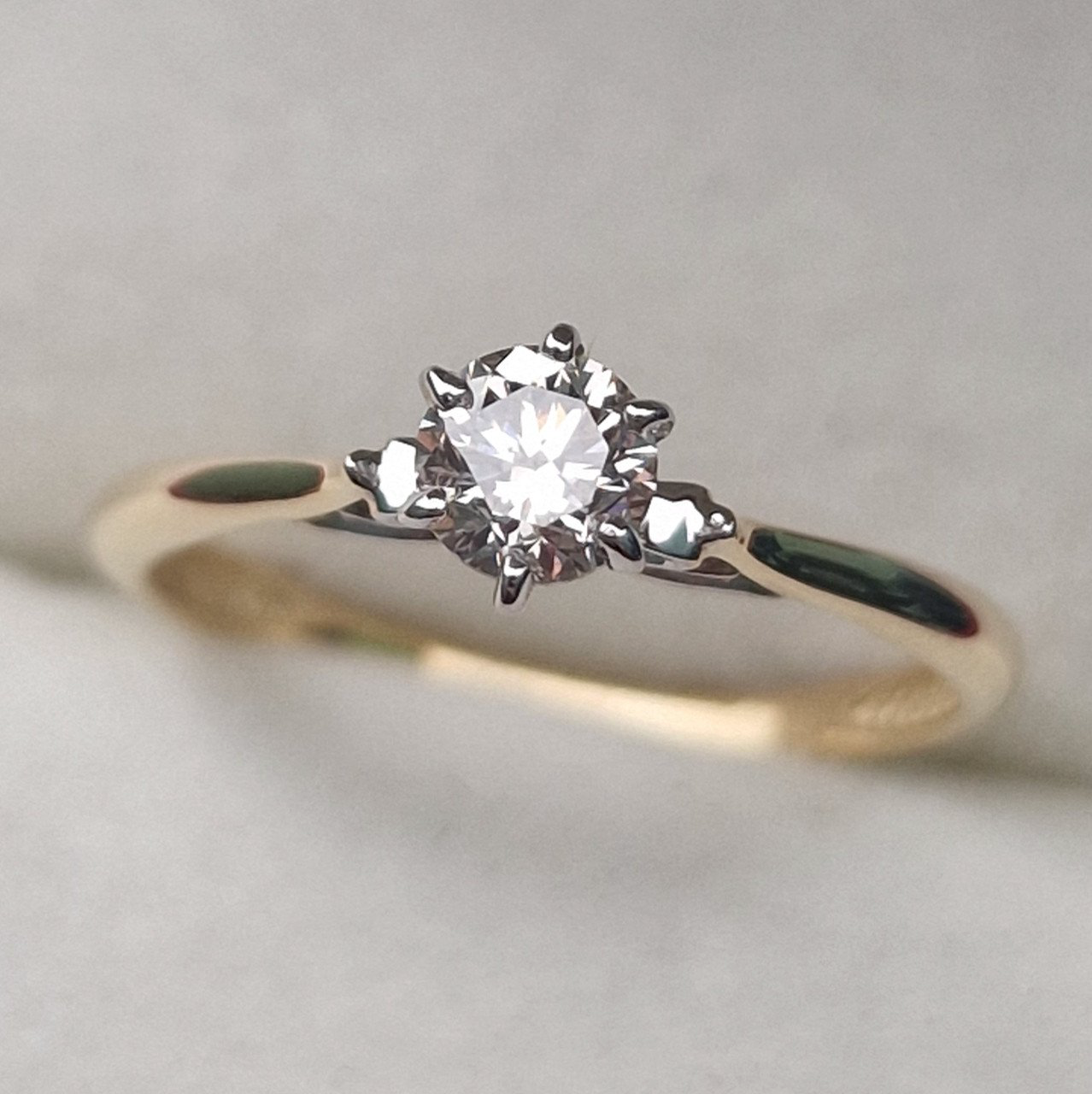 Кольцо Deimantas 100581322 17р 1,33гр 0,40ct. купить,NaN