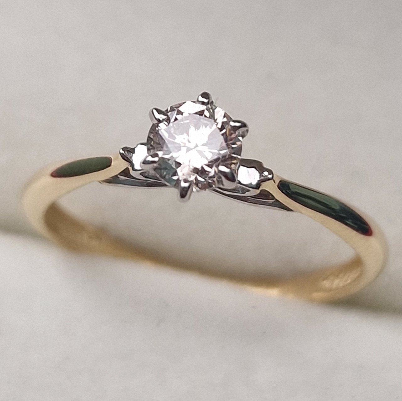 Кольцо Deimantas 100581322 17р 1,33гр 0,40ct. купить,NaN