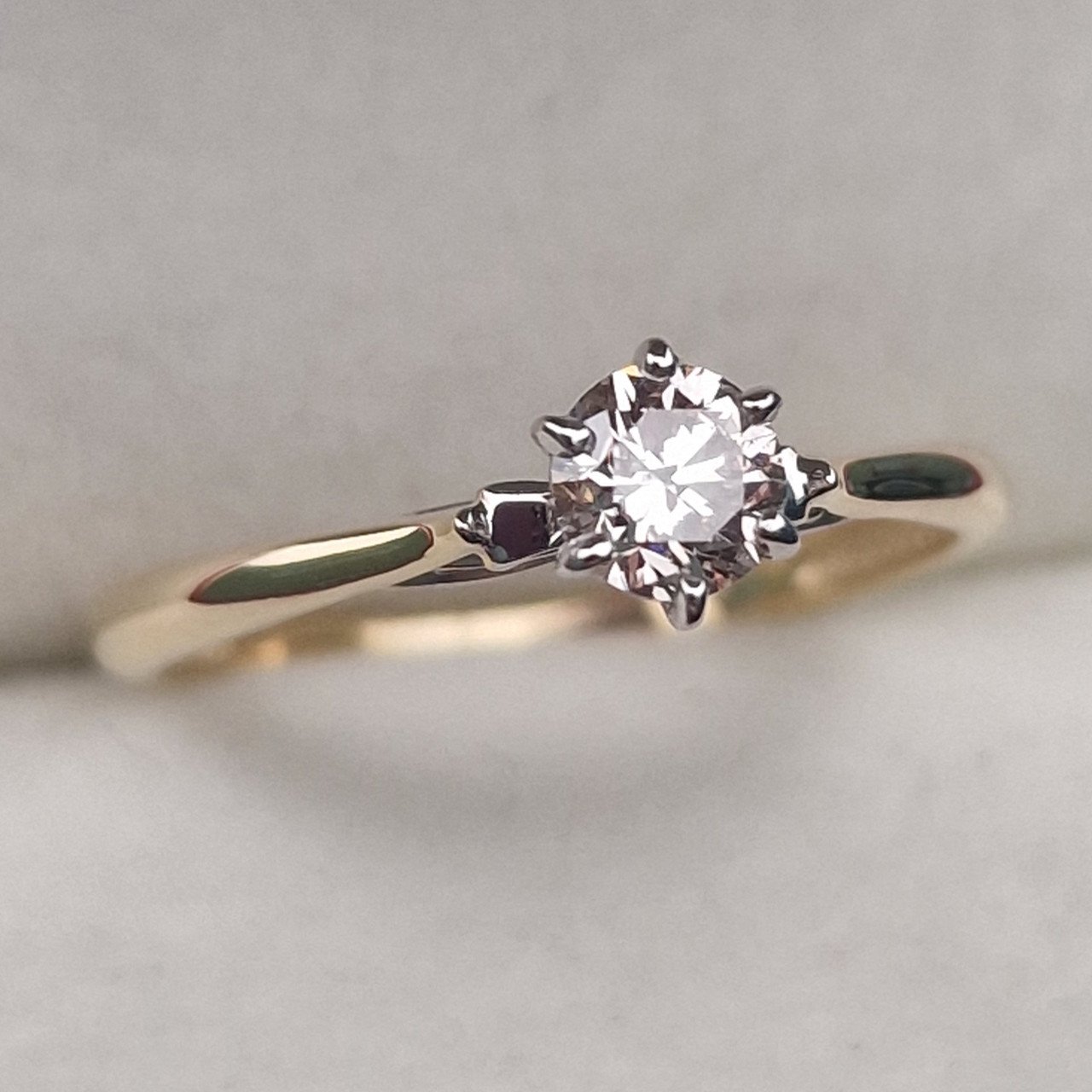 Кольцо Deimantas 100581322 17р 1,33гр 0,40ct. купить,NaN