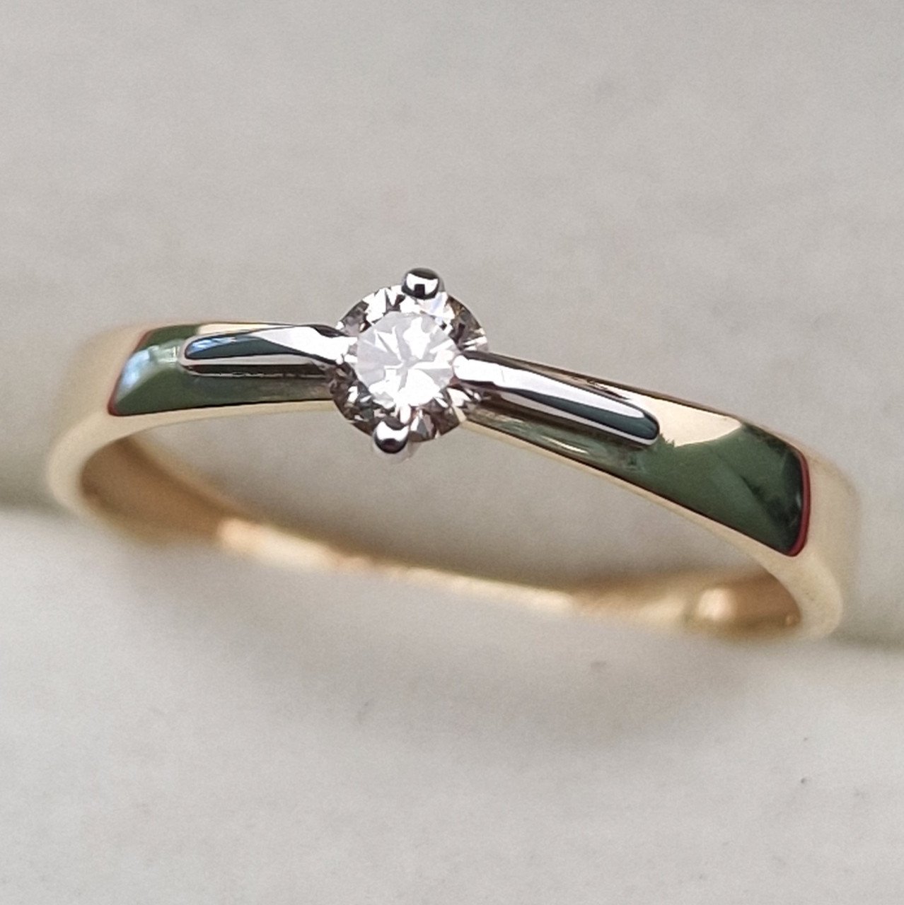 Кольцо Deimantas 100591574 16р 1,07гр 0,124ct. купить,NaN