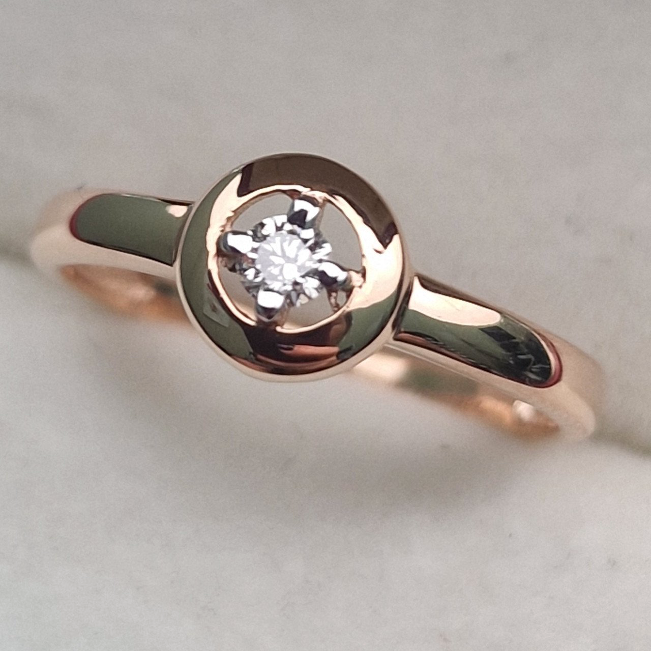 Кольцо Deimantas 100591556 16,5р 1,74гр 0,08ct. купить,NaN