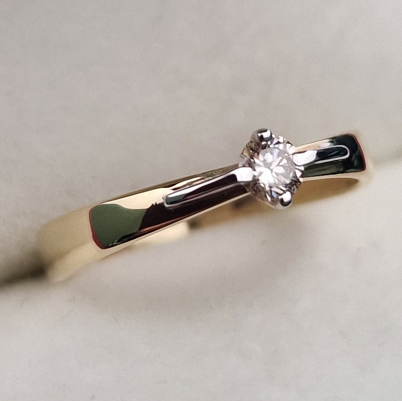 Кольцо Deimantas 100591574 16р 1,07гр 0,124ct. купить,NaN
