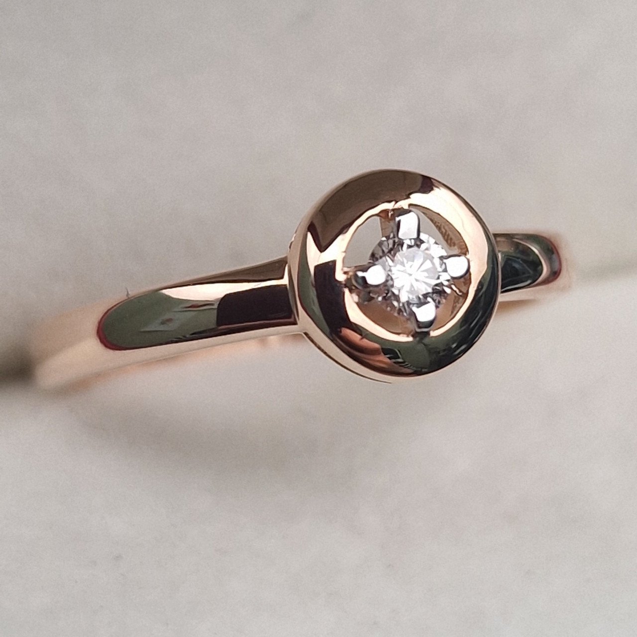 Кольцо Deimantas 100591556 16,5р 1,74гр 0,08ct. купить,NaN