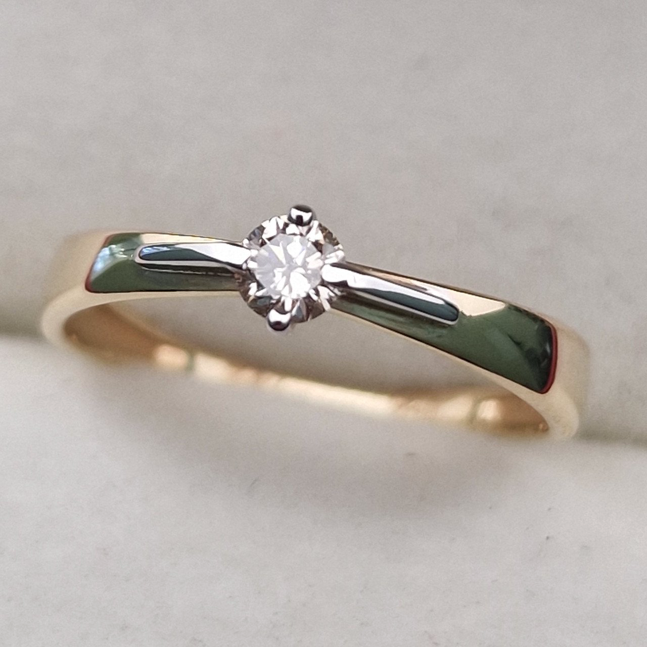 Кольцо Deimantas 100591574 16р 1,07гр 0,124ct. купить,NaN