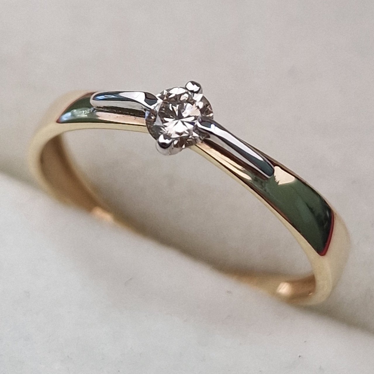 Кольцо Deimantas 100591574 16р 1,07гр 0,124ct. купить,NaN