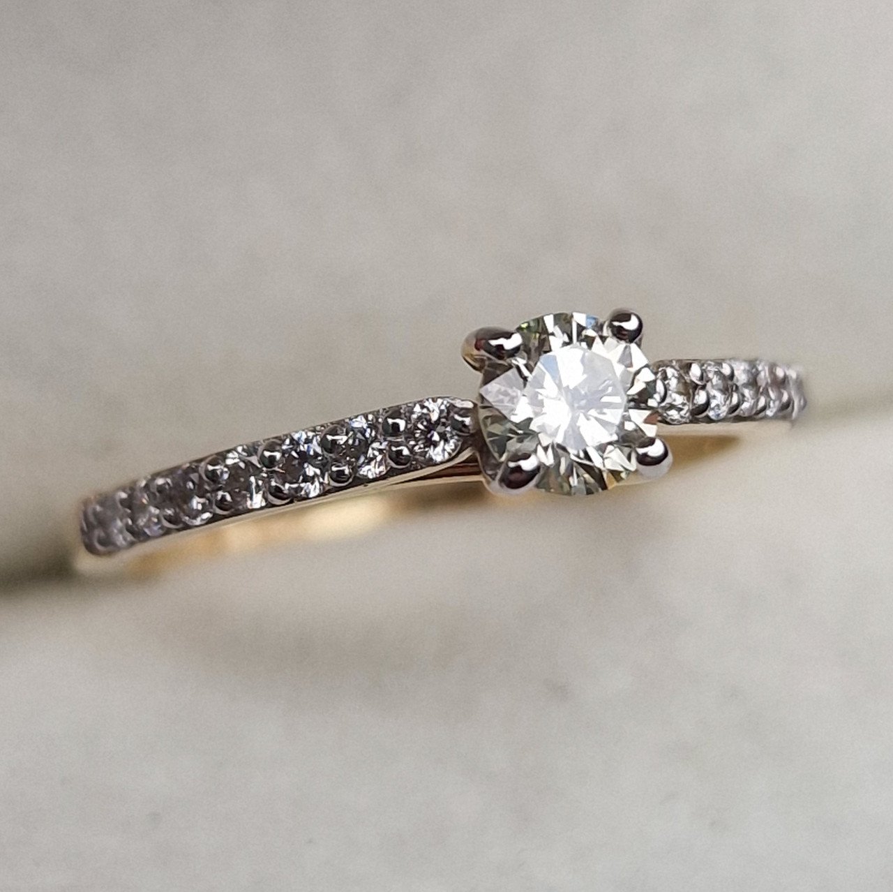 Кольцо Deimantas 100591597 16,5р 1,58гр 0,50ct. купить,NaN