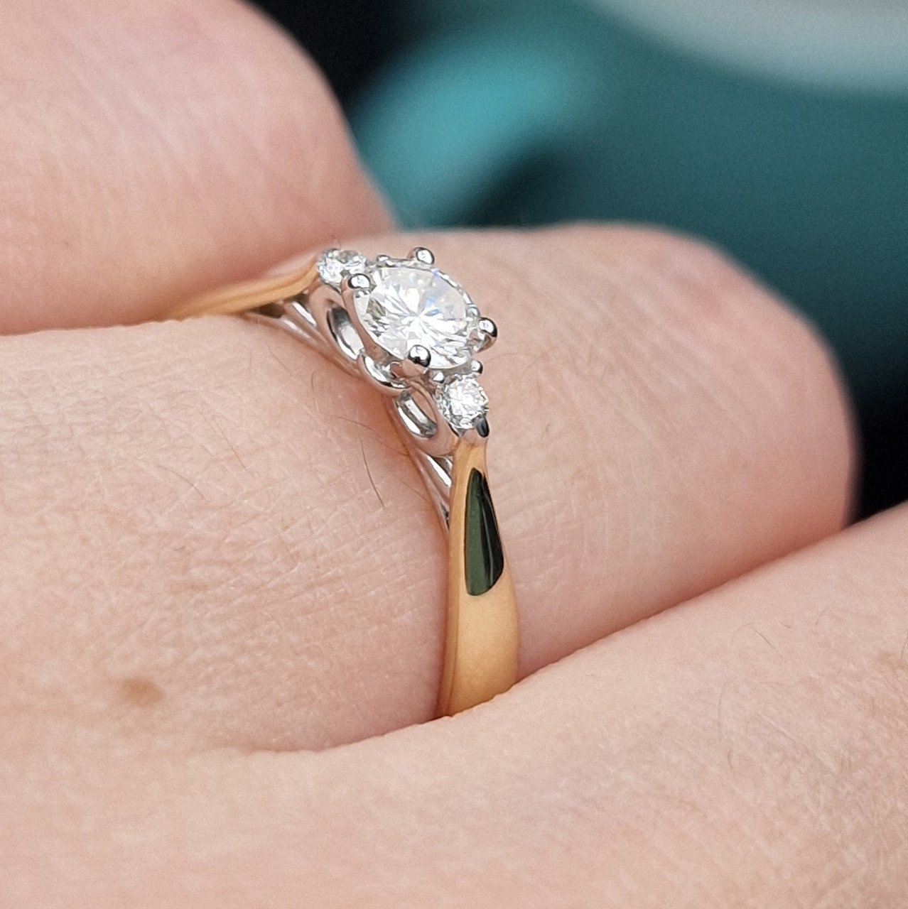 Кольцо Deimantas 100591586 16,5р 1,46гр 0,333ct. купить,NaN