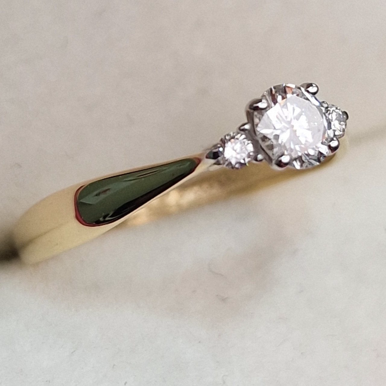 Кольцо Deimantas 100591586 16,5р 1,46гр 0,333ct. купить,NaN