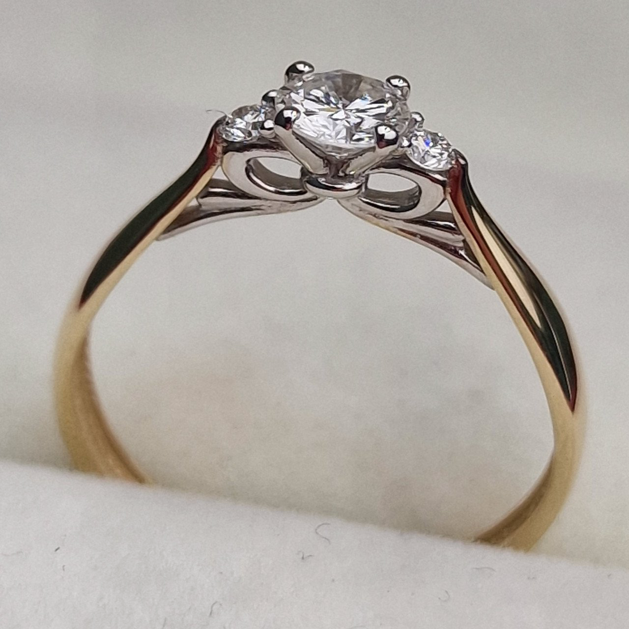 Кольцо Deimantas 100591586 16,5р 1,46гр 0,333ct. купить,NaN