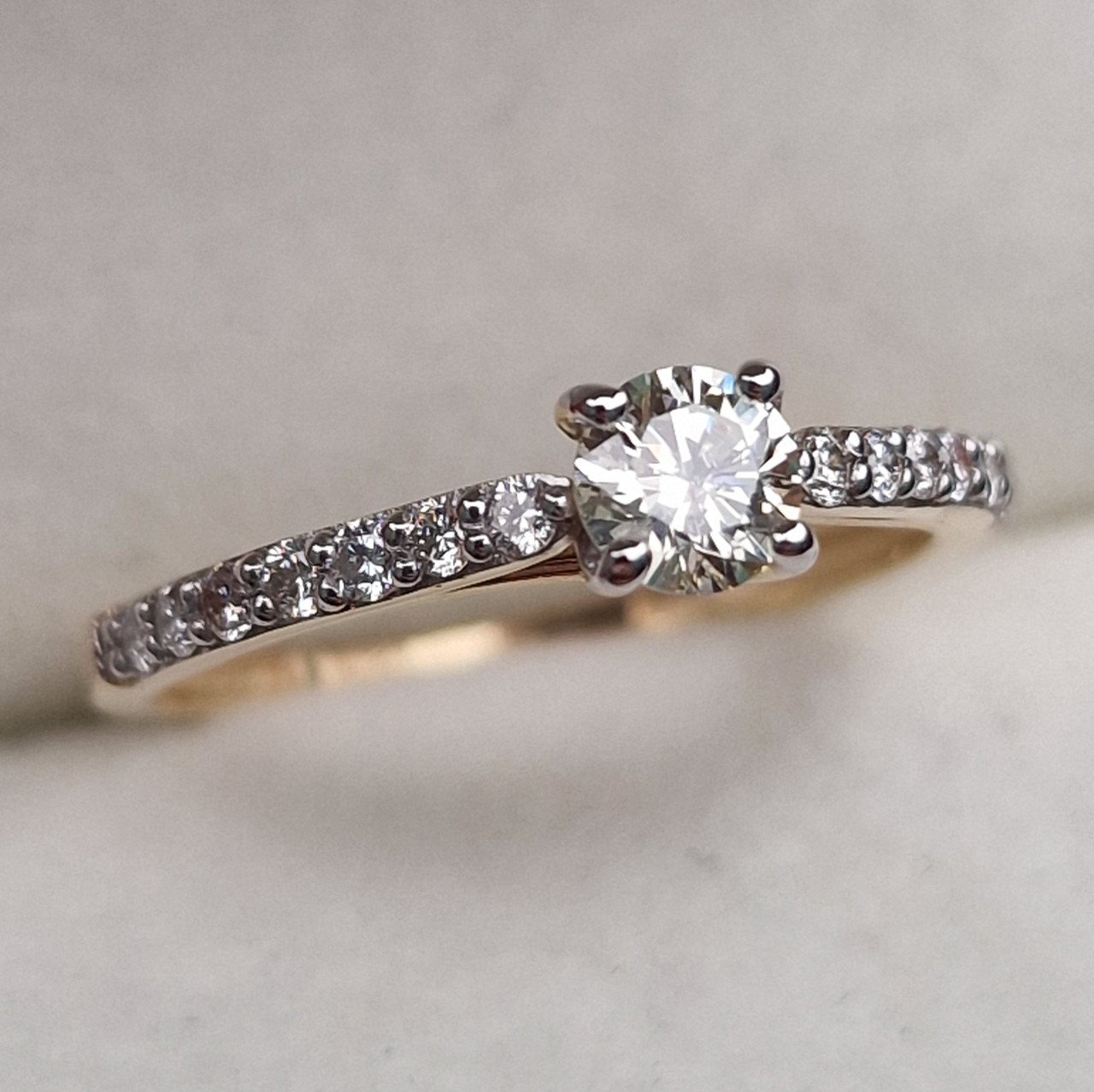 Кольцо Deimantas 100591597 16,5р 1,58гр 0,50ct. купить,NaN