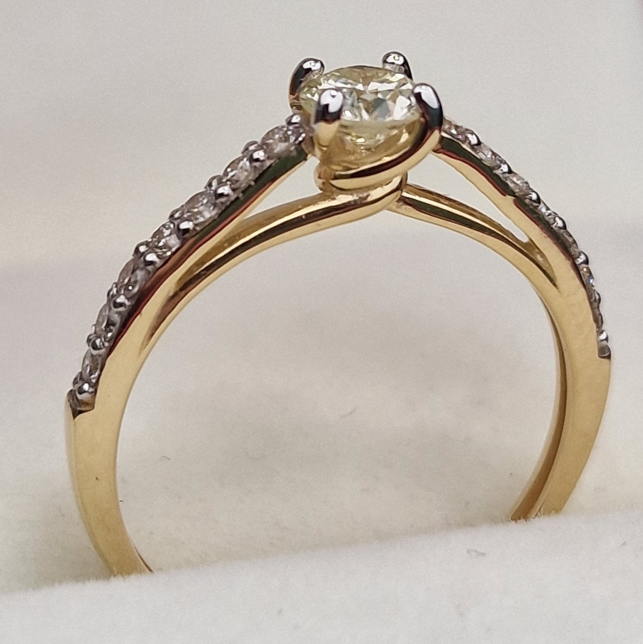 Кольцо Deimantas 100591597 16,5р 1,58гр 0,50ct. купить,NaN
