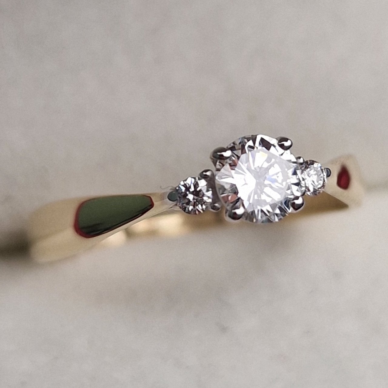 Кольцо Deimantas 100591586 16,5р 1,46гр 0,333ct. купить,NaN