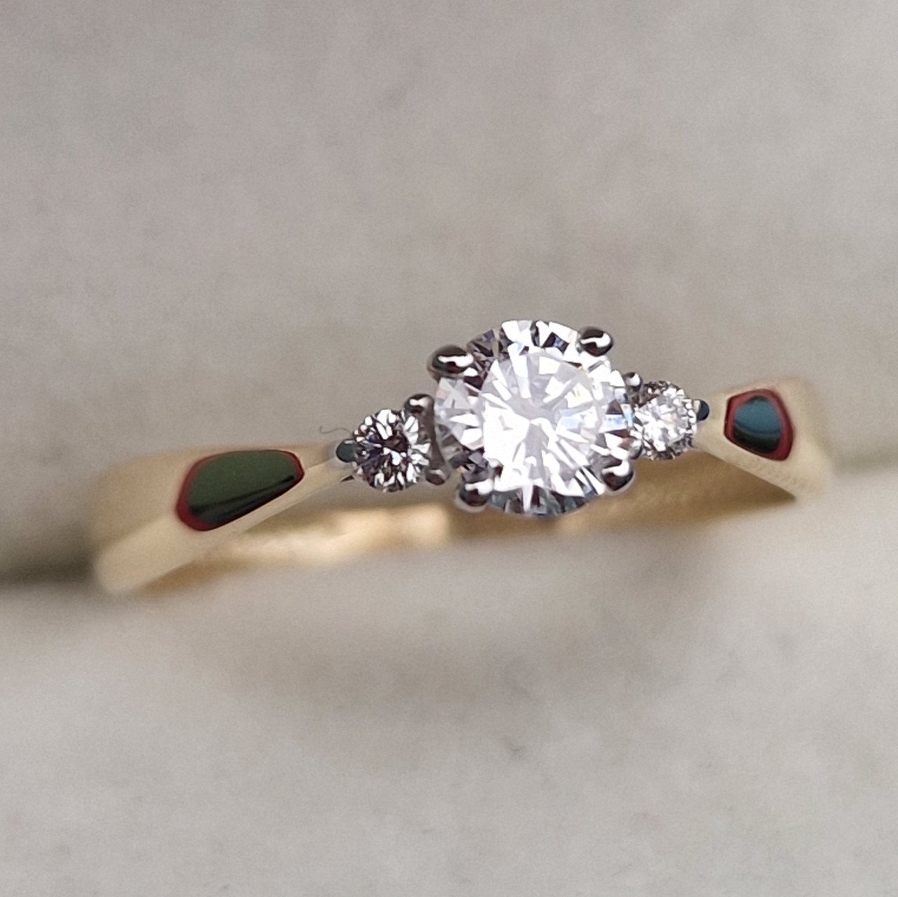 Кольцо Deimantas 100591586 16,5р 1,46гр 0,333ct. купить,NaN