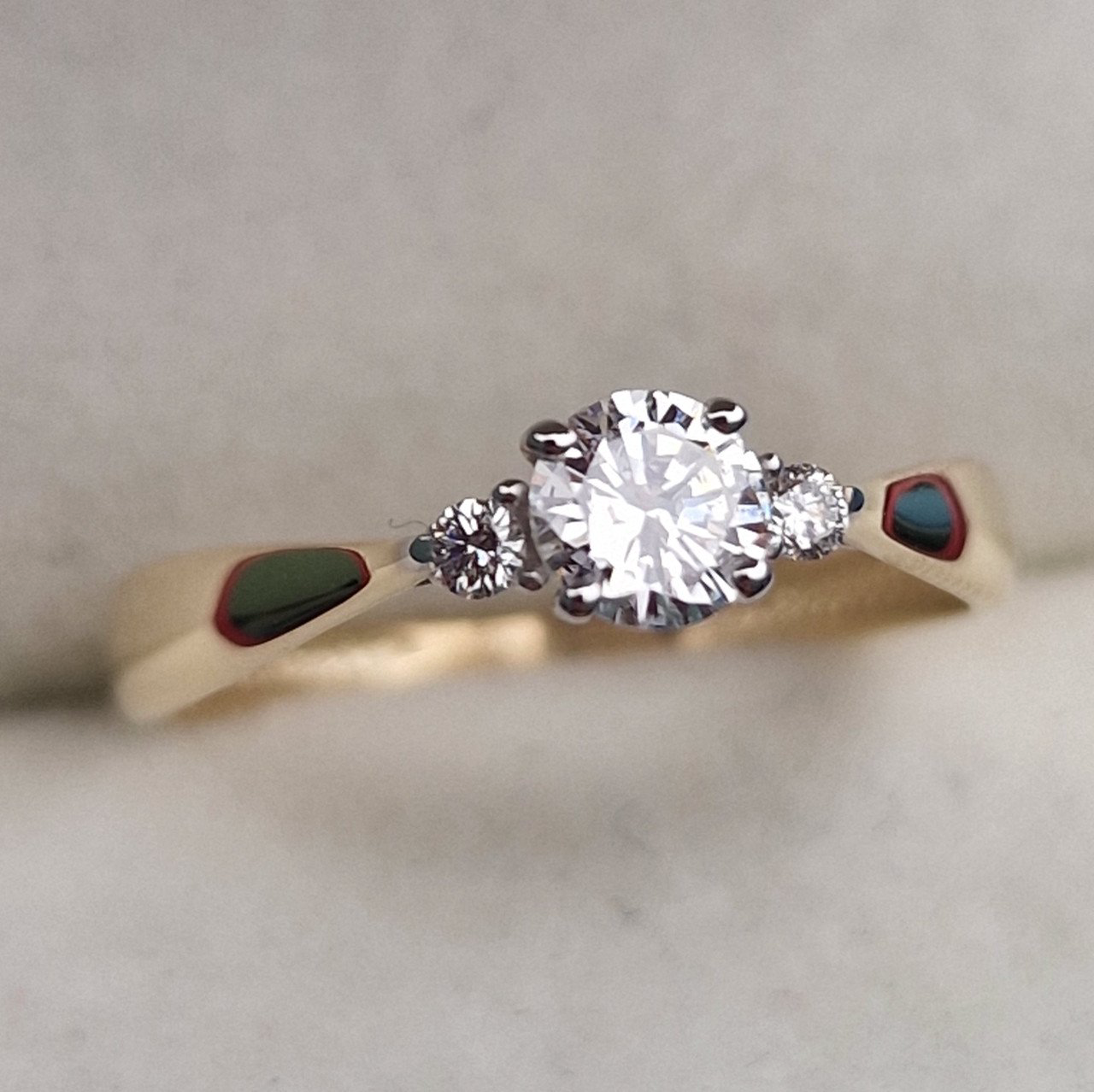Кольцо Deimantas 100591586 16,5р 1,46гр 0,333ct. купить,NaN