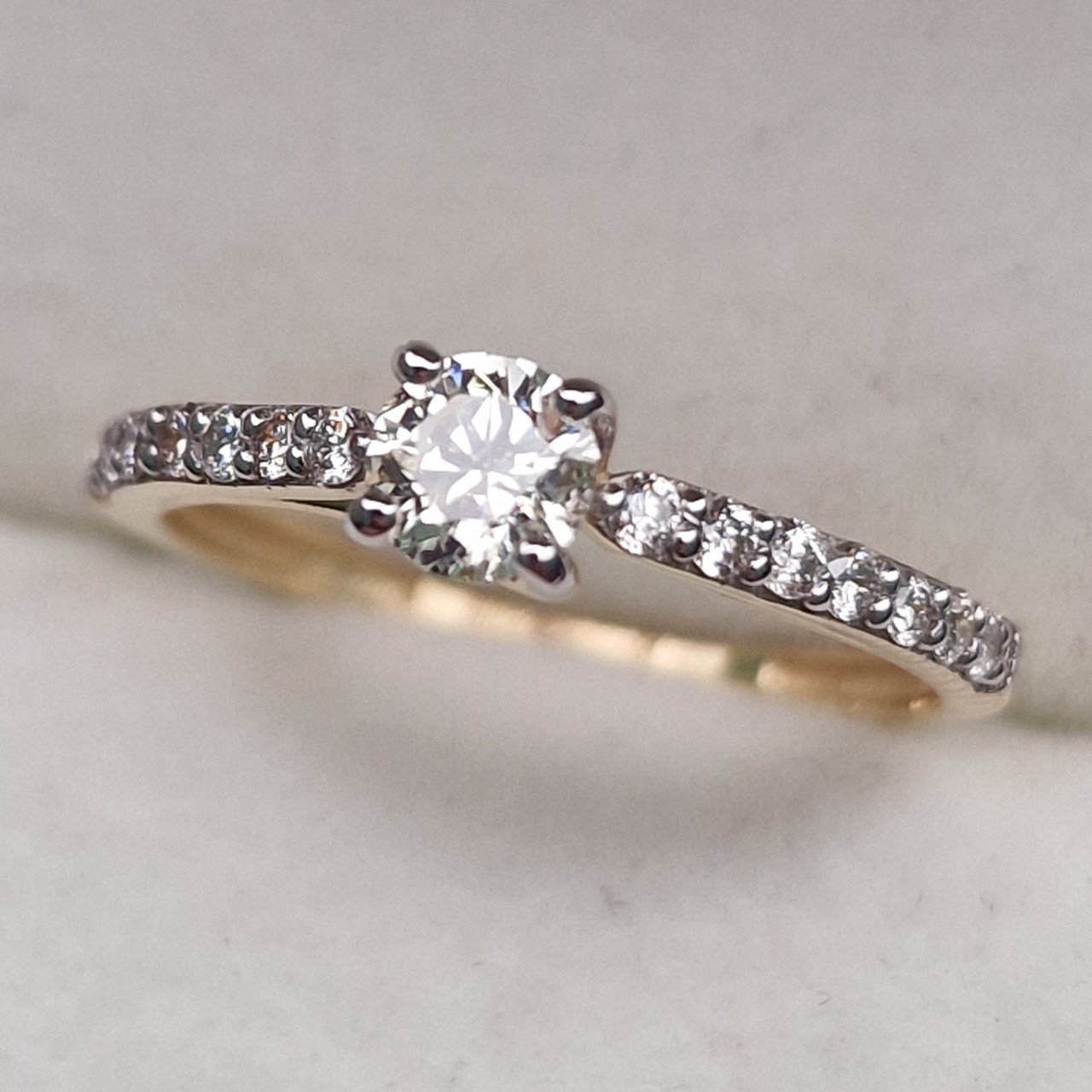 Кольцо Deimantas 100591597 16,5р 1,58гр 0,50ct. купить,NaN