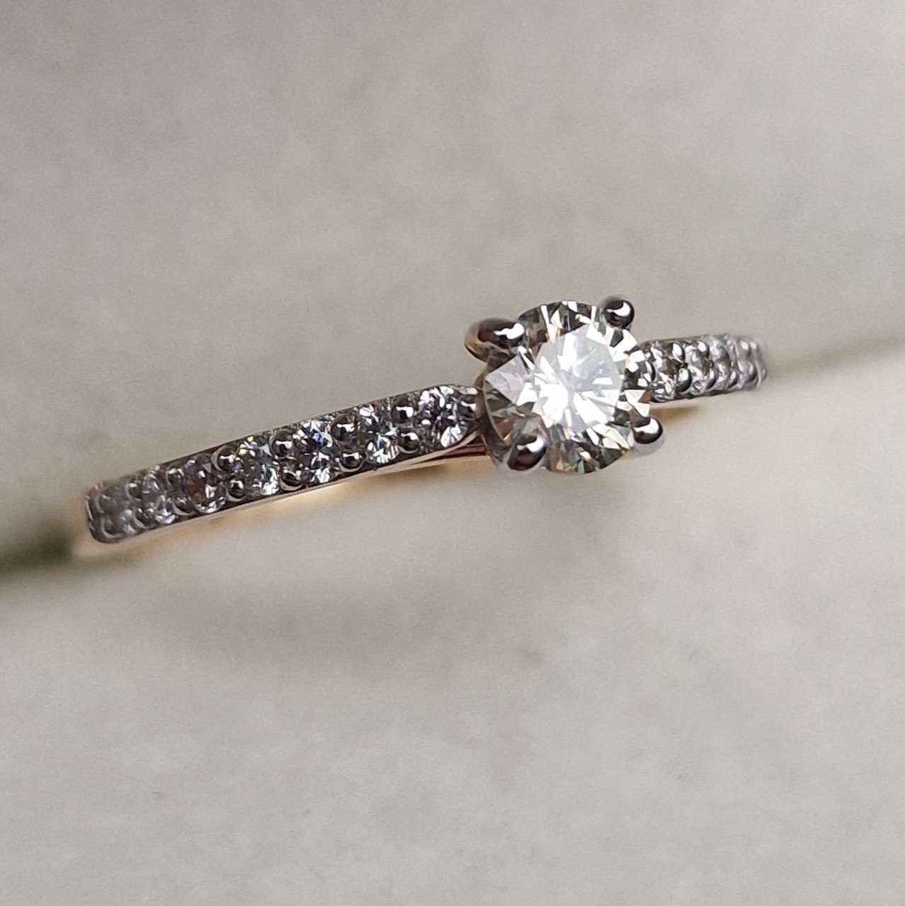 Кольцо Deimantas 100591597 16,5р 1,58гр 0,50ct. купить,NaN