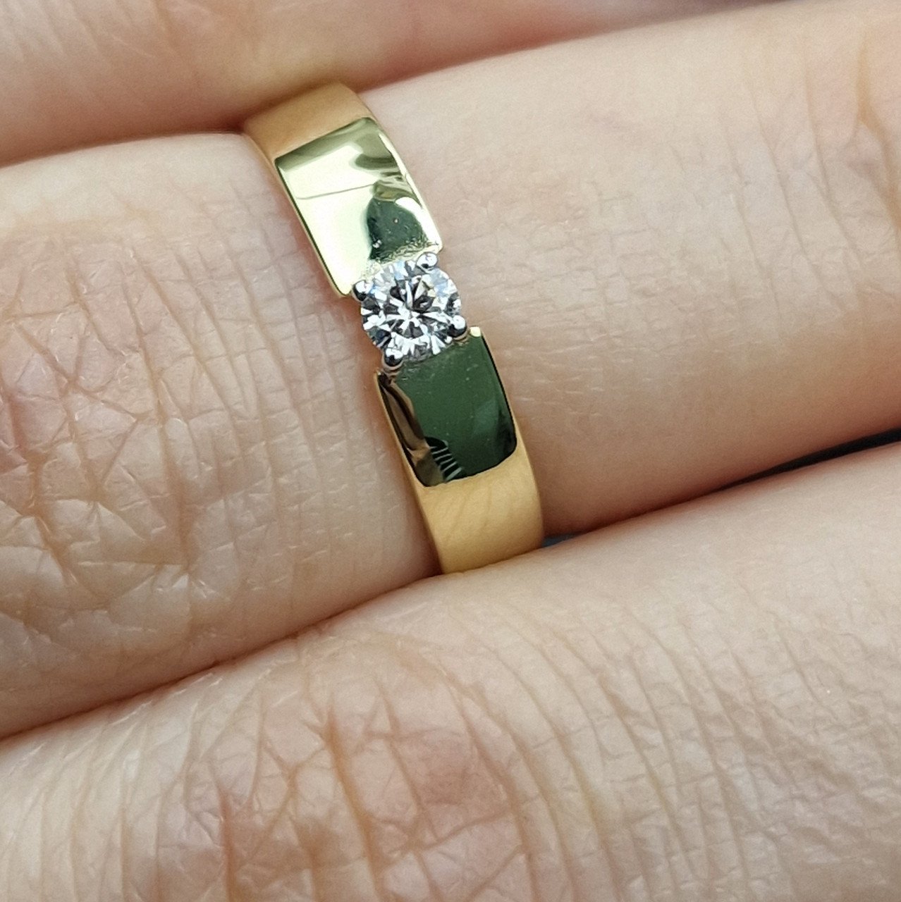 Кольцо Deimantas 100592371 16р 1,36гр 0,10ct. купить,NaN