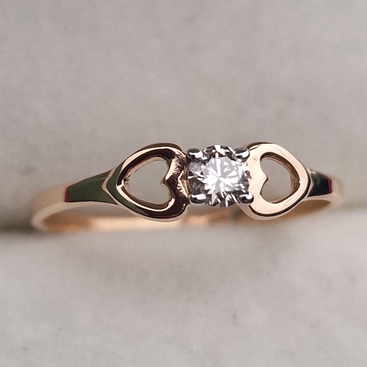 Кольцо Deimantas 100592464 15,5р 0,82гр 0,108ct. купить,NaN