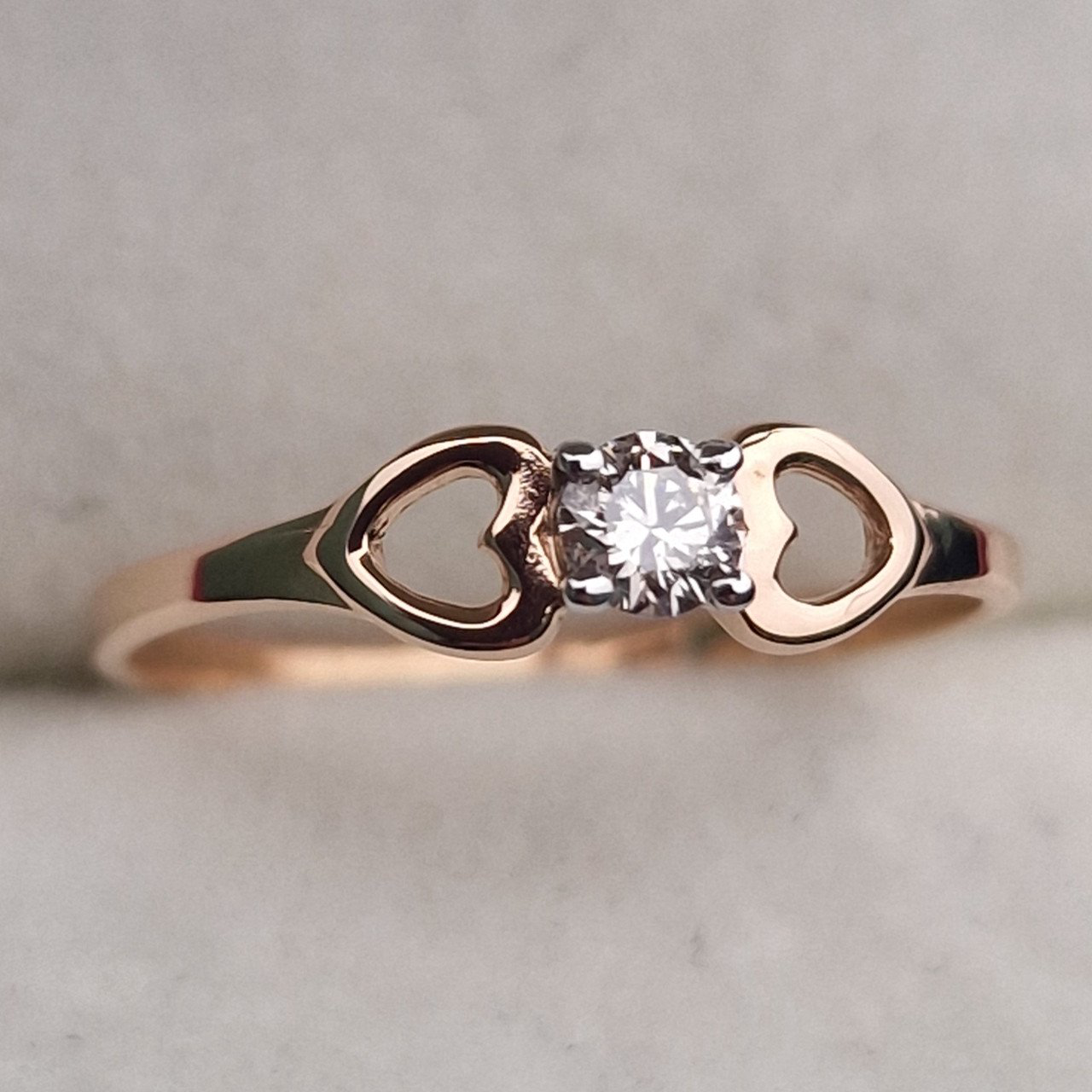 Кольцо Deimantas 100592464 15,5р 0,82гр 0,108ct. купить,NaN