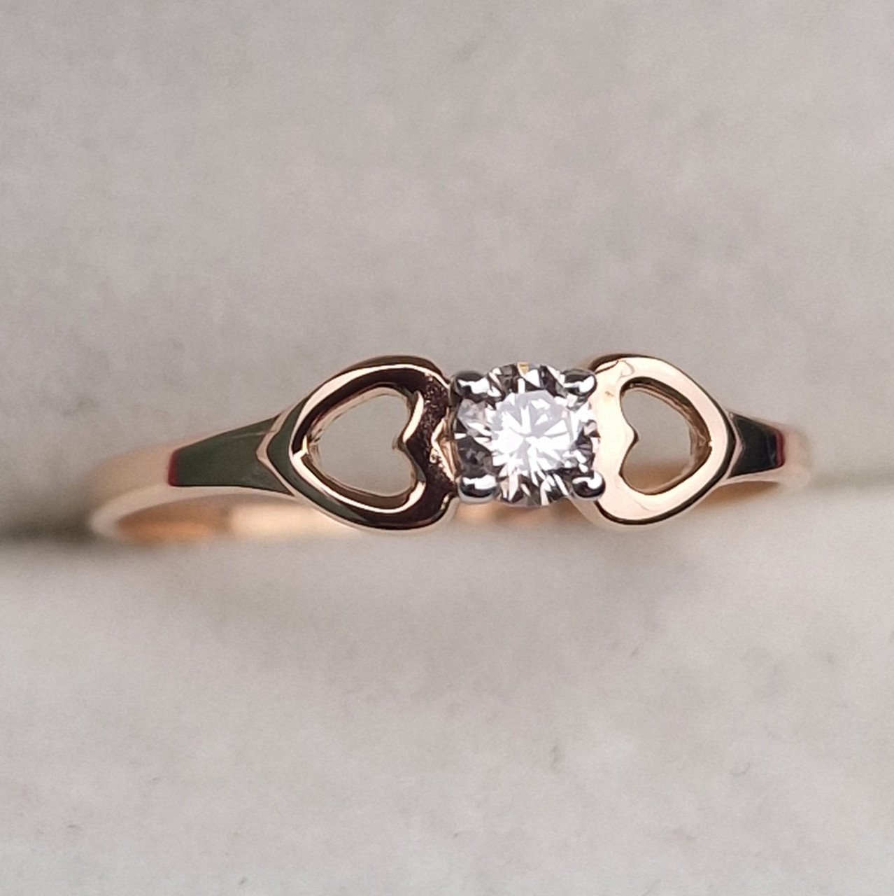 Кольцо Deimantas 100592464 15,5р 0,82гр 0,108ct. купить,NaN