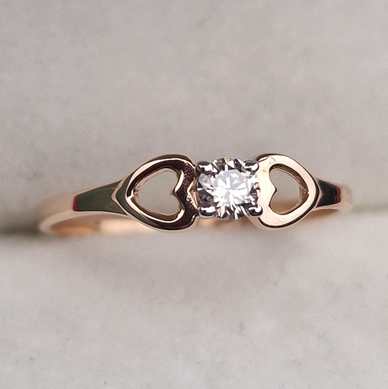 Кольцо Deimantas 100592464 15,5р 0,82гр 0,108ct. купить,NaN