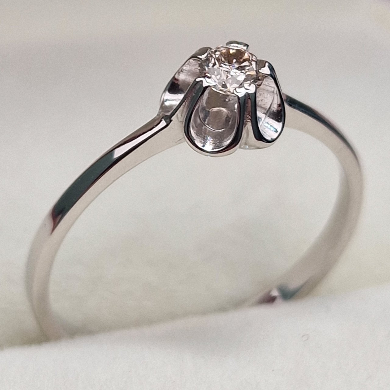 Кольцо Deimantas 100592467 16,5р 1,34гр 0,124ct. купить,NaN