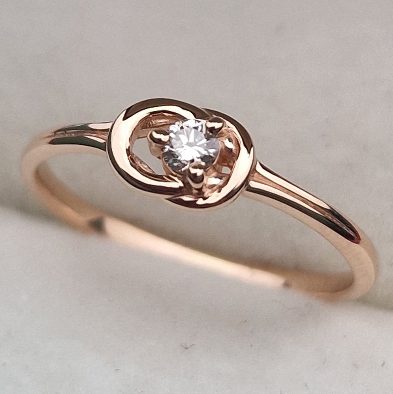 Кольцо Deimantas 100592516 15р 0,98гр 0,06ct. купить,NaN
