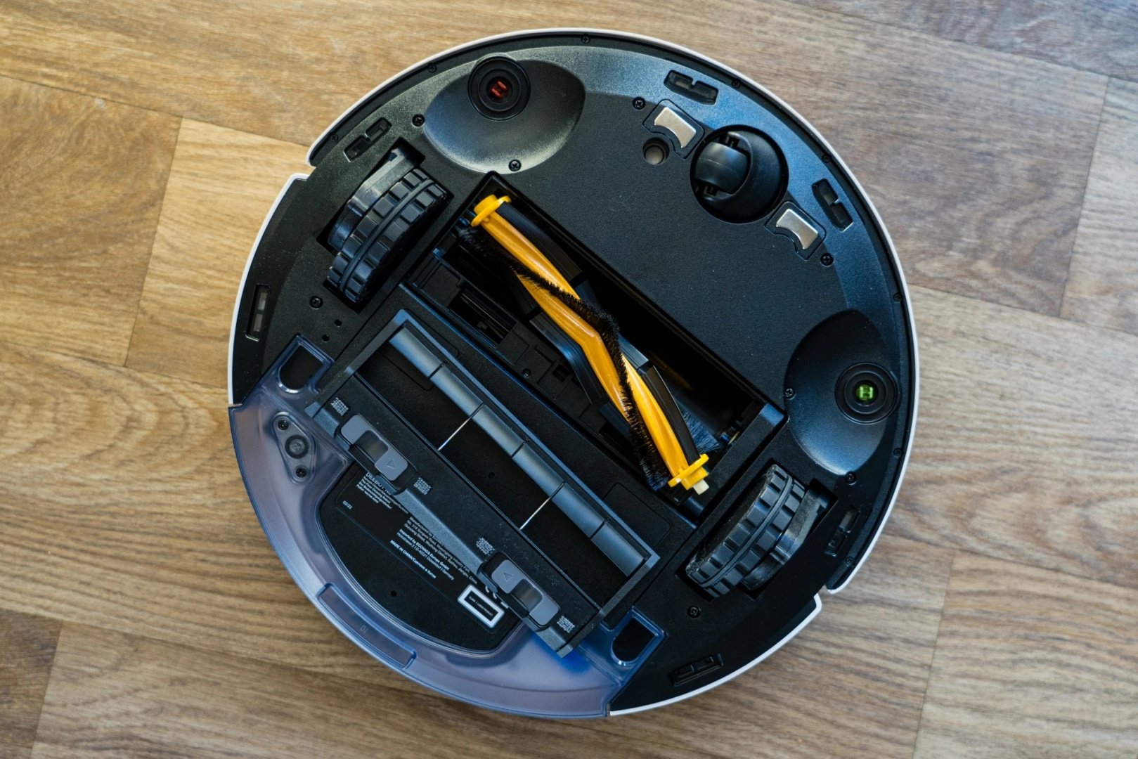Робот-пылесос Ecovacs DEEBOT N8 белый купить,NaN