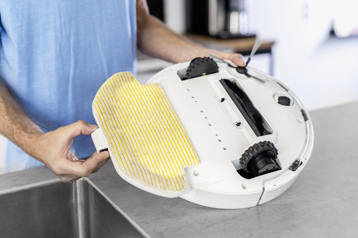 Робот-пылесос Karcher RCV 3 1.269-620.0 белый купить,NaN