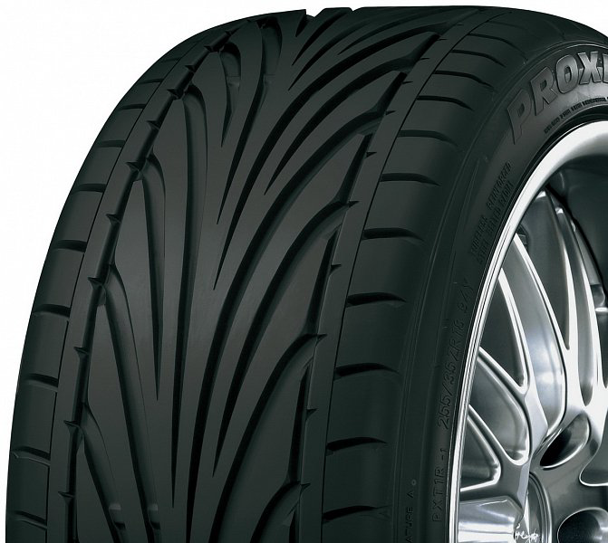 Шина Toyo Proxes T1R 225/40 R19 93Y летняя   купить,62400