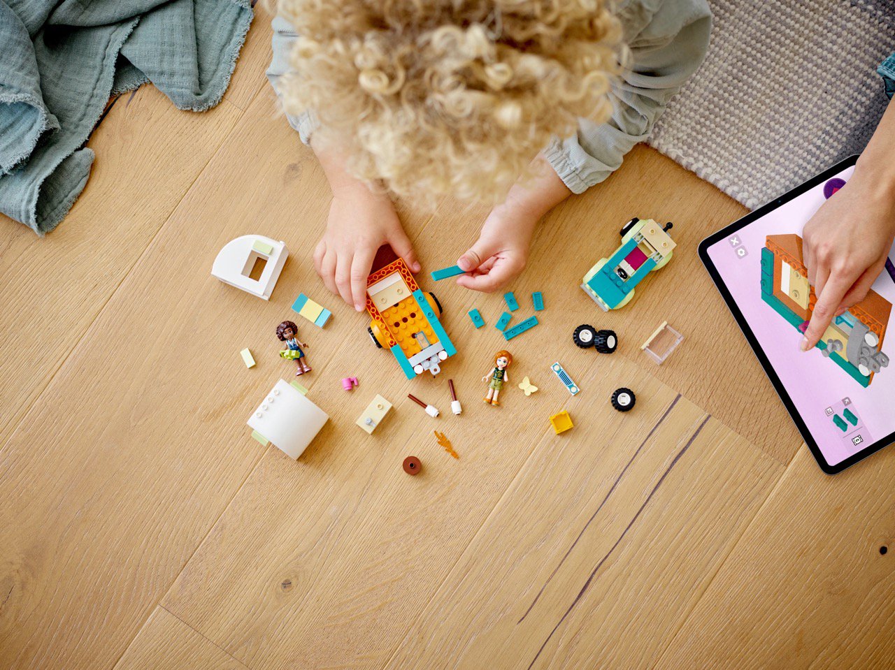 Конструктор Lego Friends Праздничный поход 41726 87 деталей купить,0