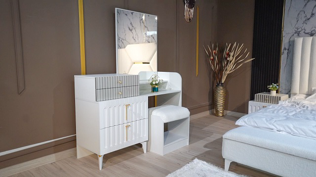 Гарнитур спальный Mebel Luxe Алсу белый с золотом купить,NaN