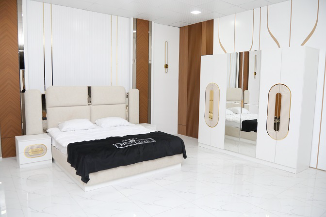 Гарнитур спальный Mebel Luxe Джулия бежево-белый с золотом купить,NaN