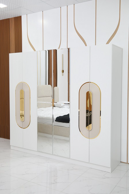 Гарнитур спальный Mebel Luxe Джулия бежево-белый с золотом купить,NaN