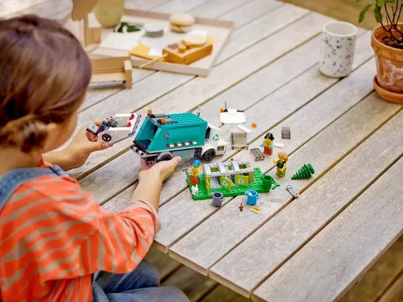 Конструктор Lego City Утилизационный грузовик 60386 261 деталь купить,22490