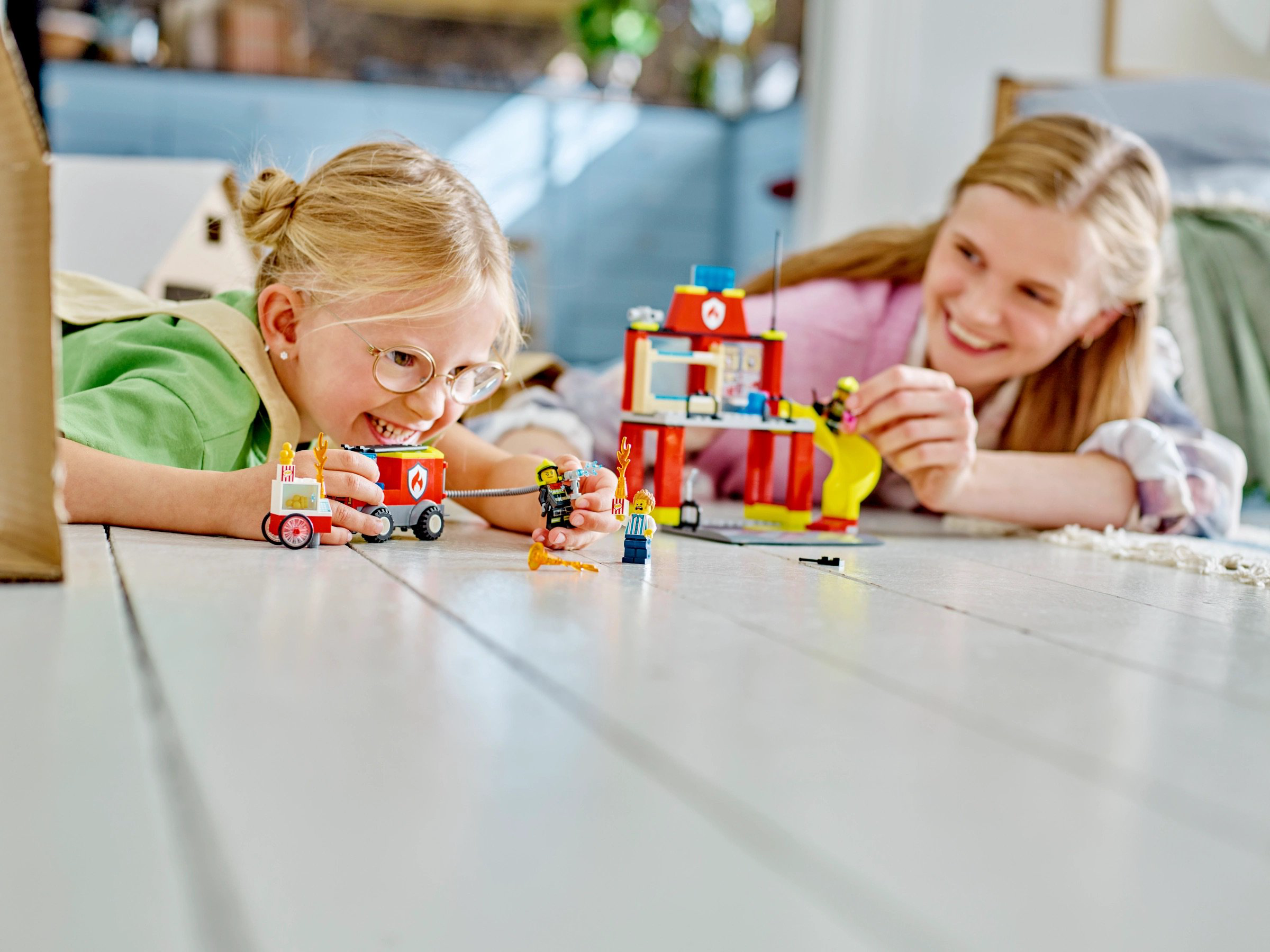 Конструктор Lego City Пожарная часть и пожарная машина 60375 153 детали купить,NaN