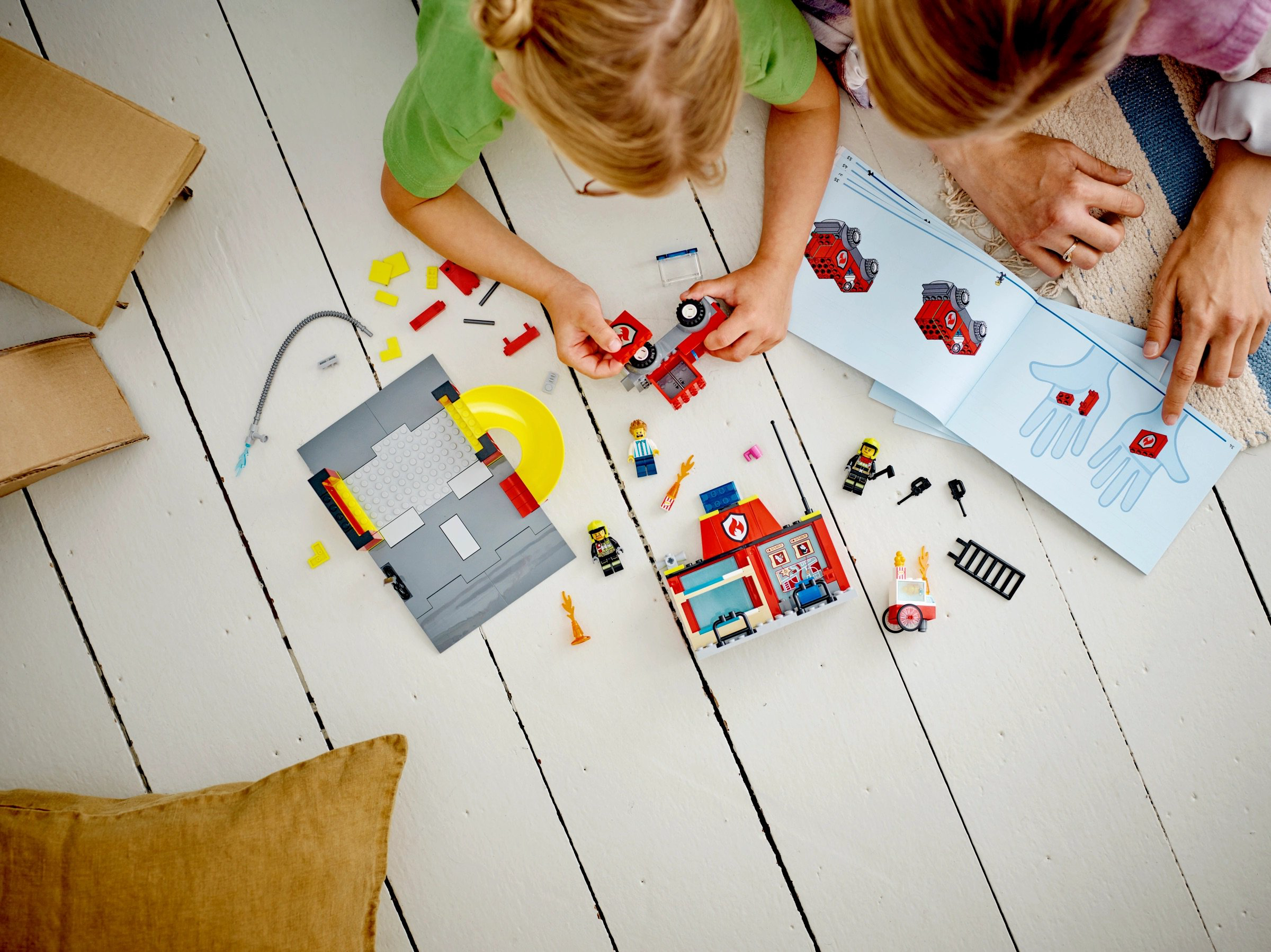 Конструктор Lego City Пожарная часть и пожарная машина 60375 153 детали купить,NaN