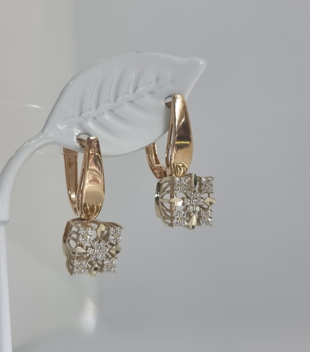 Серьги Золото России SPL001142 вес 4.51 г золото, цирконий купить,360800