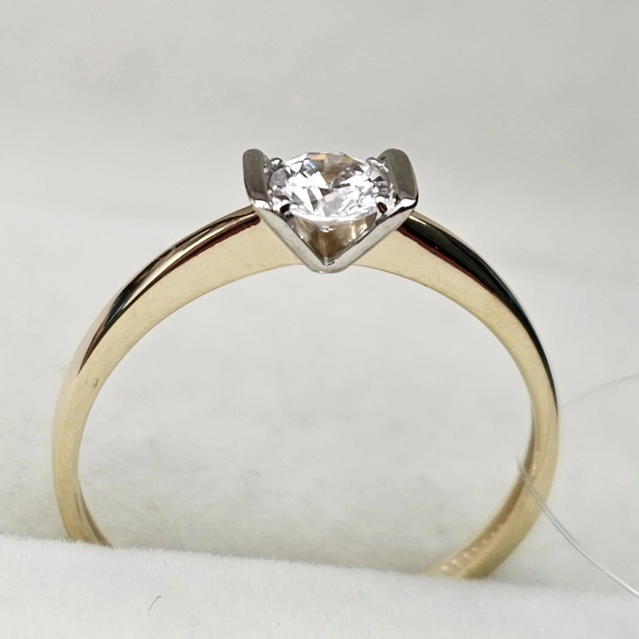 Кольцо Deimantas 107763281 16,5р 1,34гр. купить,NaN