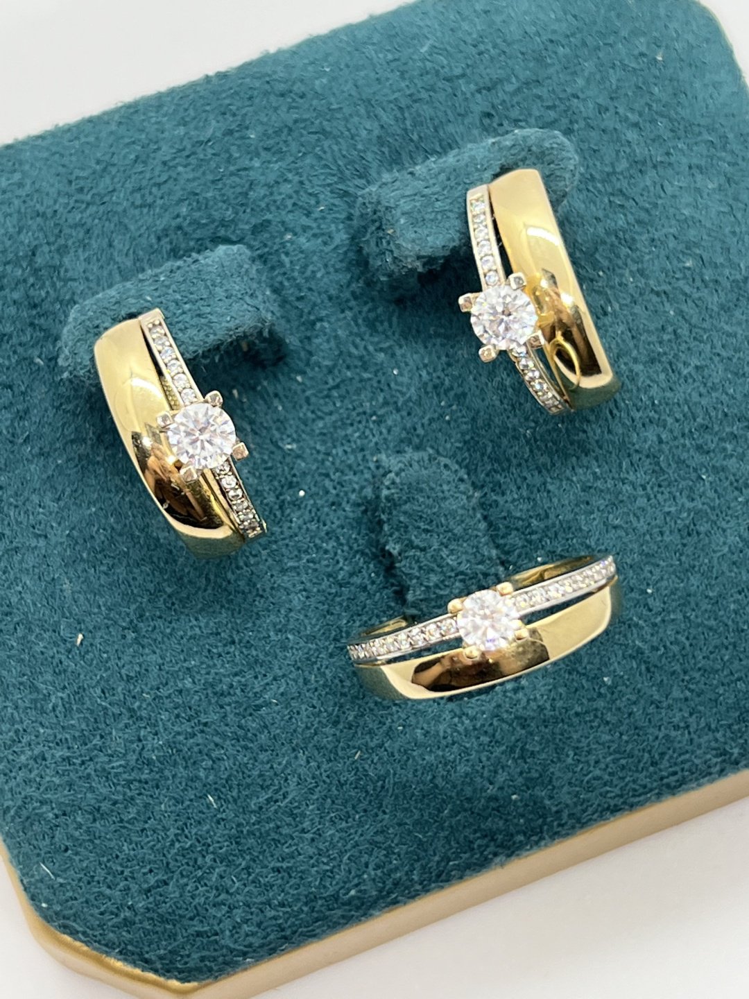 Zhanar Gold 533567 вес 6.14 г золото, без вставок купить,NaN