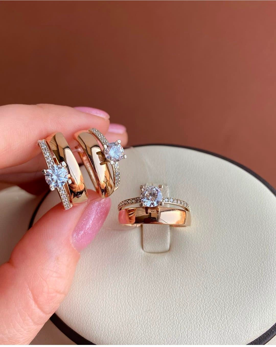 Diamond 905379 вес 5.03 г золото, фианит купить,NaN