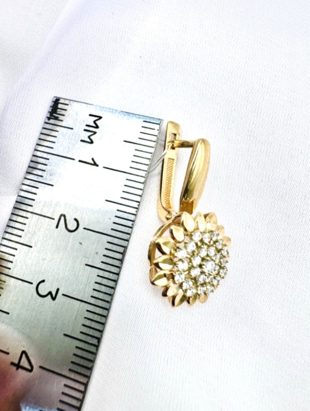 Amirsana (кольцо и серьги) 9498736 вес 5.31 г золото, фианит купить,450000