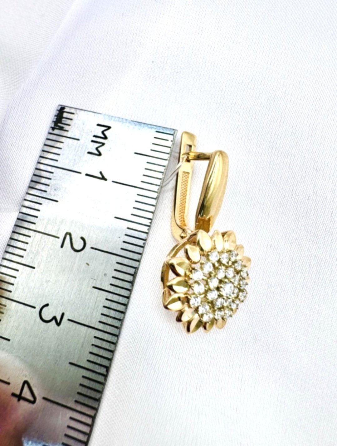 Amirsana (кольцо и серьги) 9498736 вес 5.31 г золото, фианит купить,450000