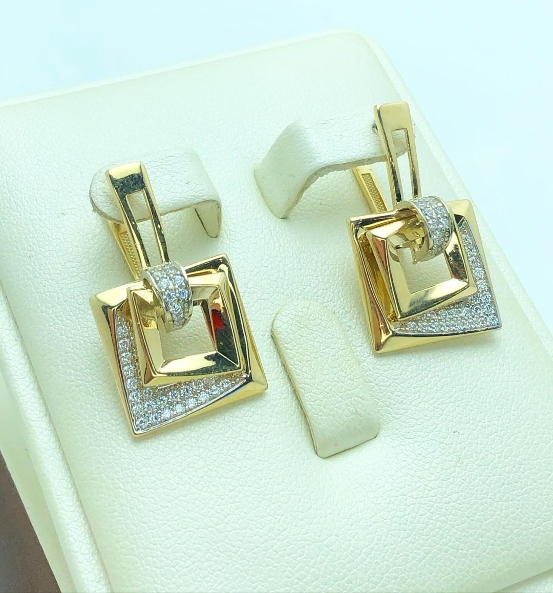 Серьги Italy Gold 21114487 вес 7.15 г золото, фианит купить,NaN