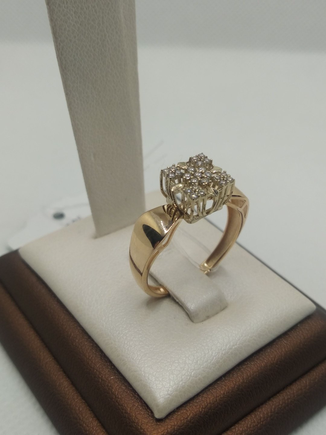 Кольцо NN GOLD NN-82/164 размер 19 вес 2.5 г золото, фианит купить,NaN