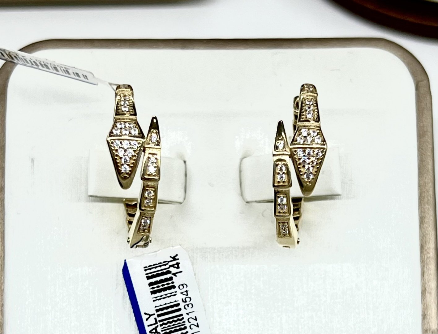 Серьги ITALY Bulgari 18-1153 вес 4.44 г золото, фианит купить,NaN
