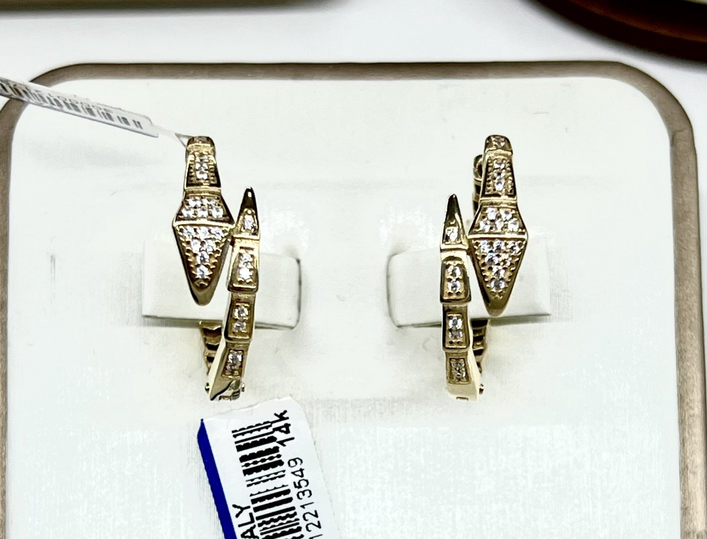 Серьги ITALY Bulgari 18-1153 вес 4.44 г золото, фианит купить,NaN